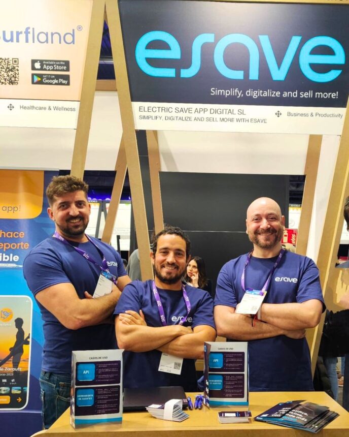Parte del equipo de eSave