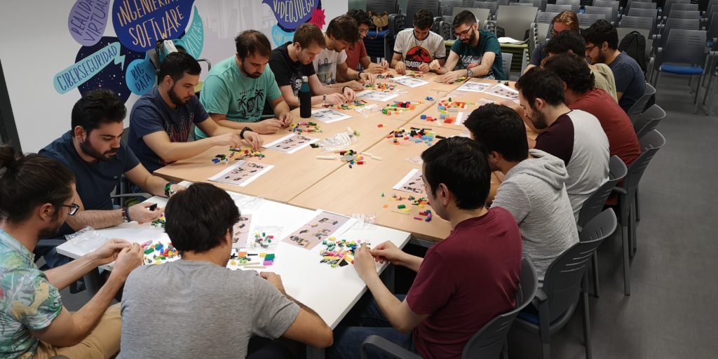 Empleados en un juego de gamificación