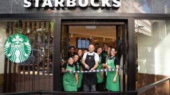 Un establecimiento de Starbucks