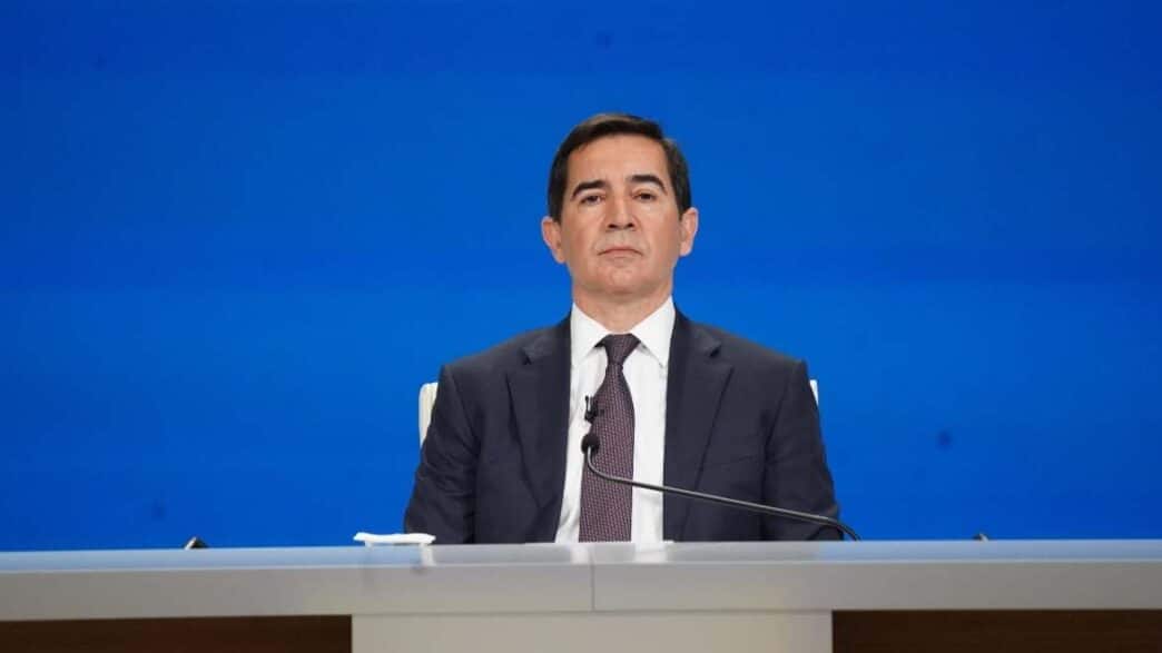 Carlos Torres, aún presidente de BBVA