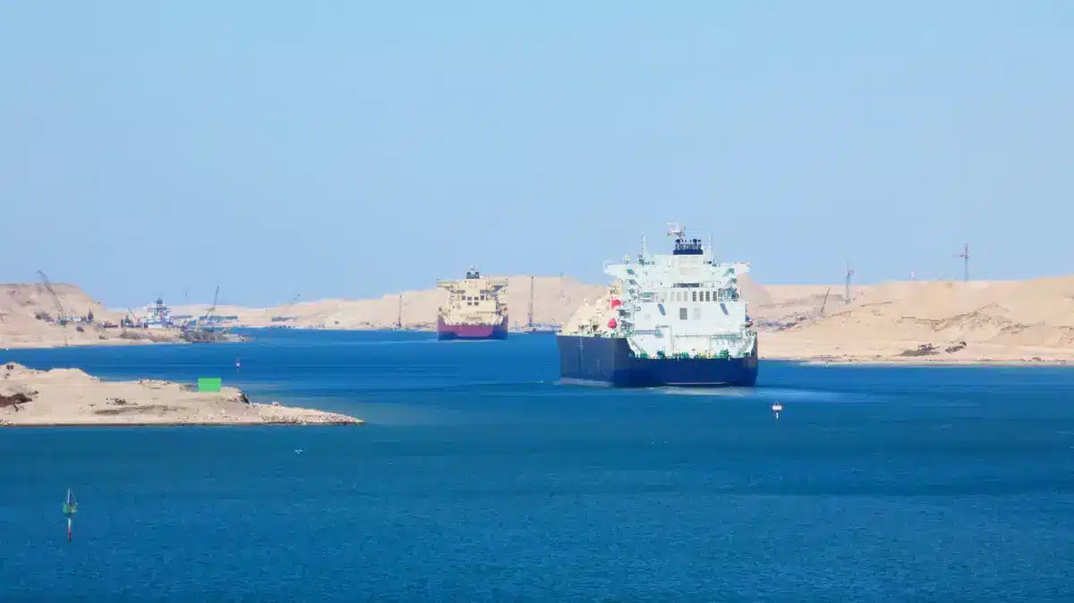 Barco en el océano