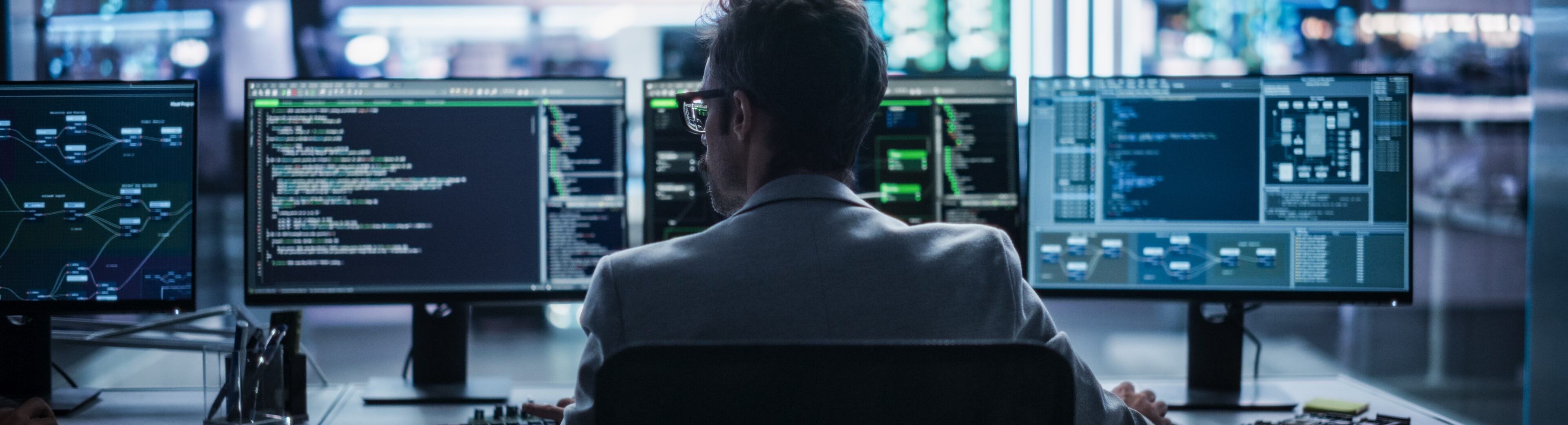 Empleado de ciberseguridad