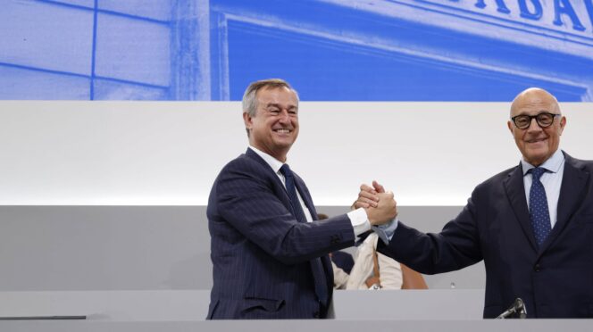 Josep Oliu y César González-Bueno celebran sus buenos resultados