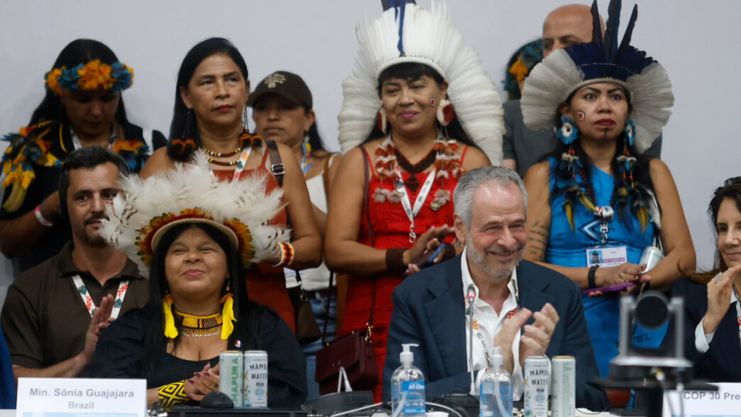 Un momento de un debate durante el COP30