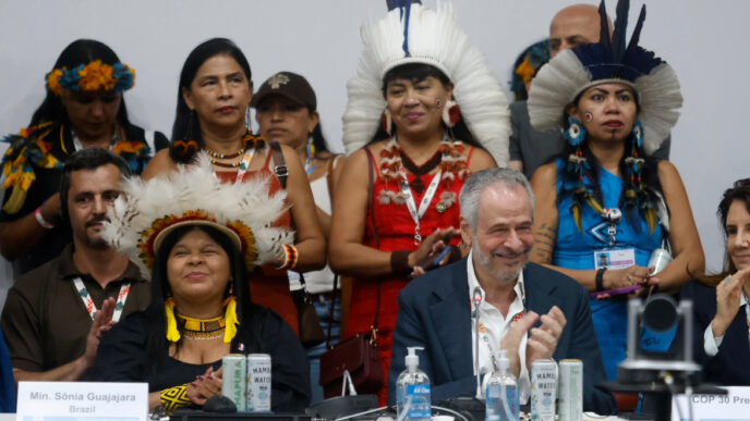 Un momento de un debate durante el COP30