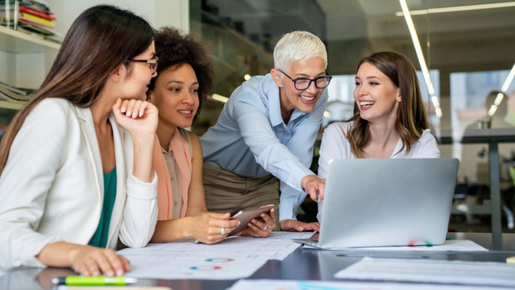 Directora de equipo senior