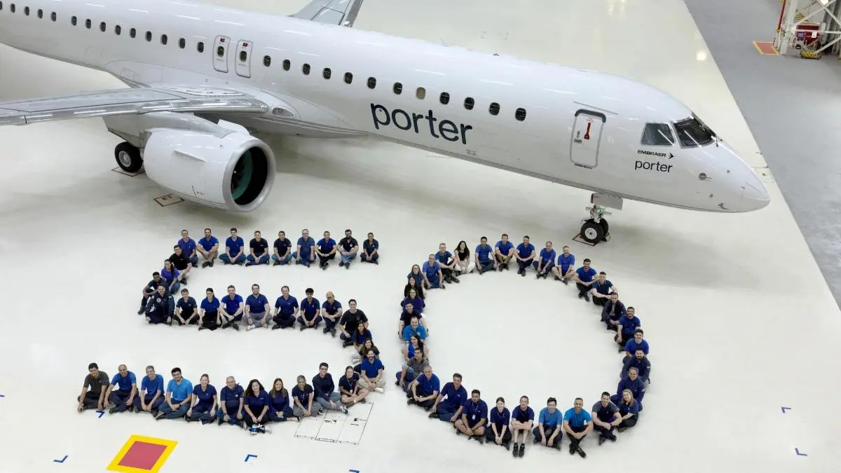 Avión de Embraer