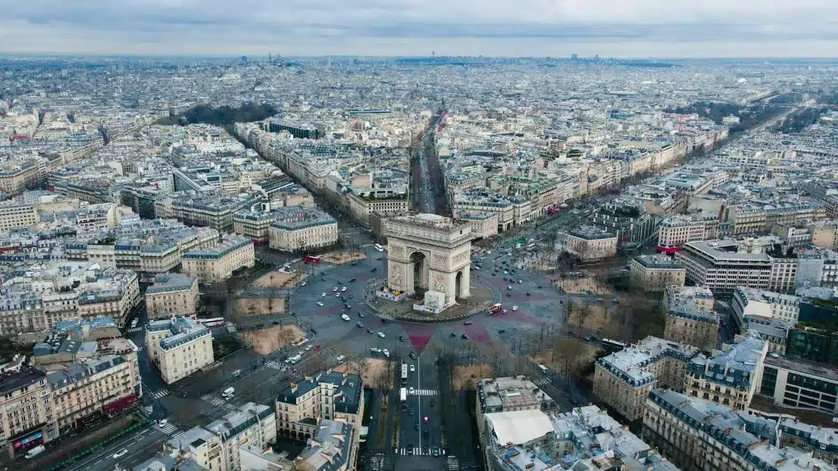 Arco del Triunfo en París, Francia