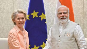 Ursula von der Leyen, la presidenta de la Comisión Europea, y Narendra Modi, el primer ministro indio