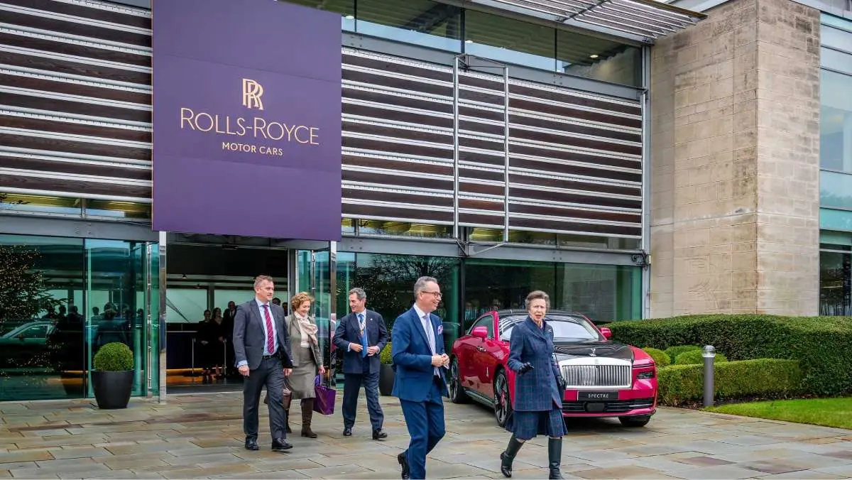 Concesionario de Rolls Royce en Reino Unido