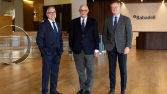 Marc Armengol, Josep Oliu y César González-Bueno