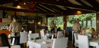 Salón de Los Llaureles