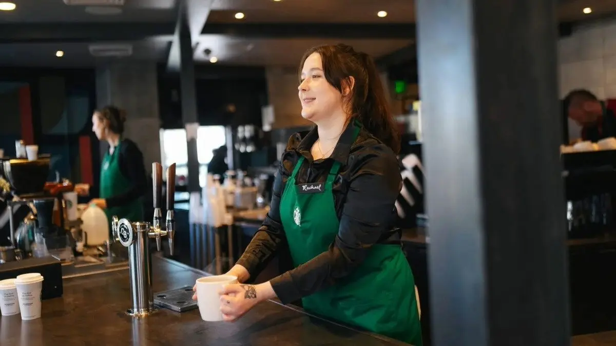 Empleada de Starbucks