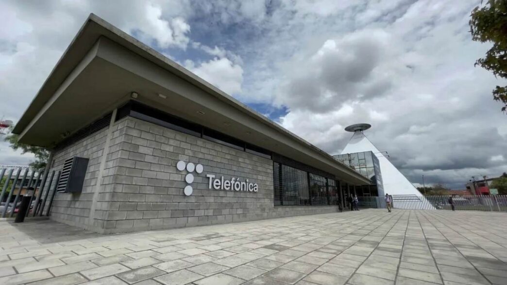 Edificio de Telefónica en Colombia