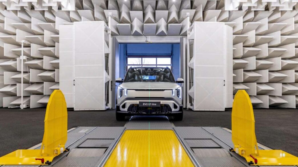 Coche Kia en pruebas