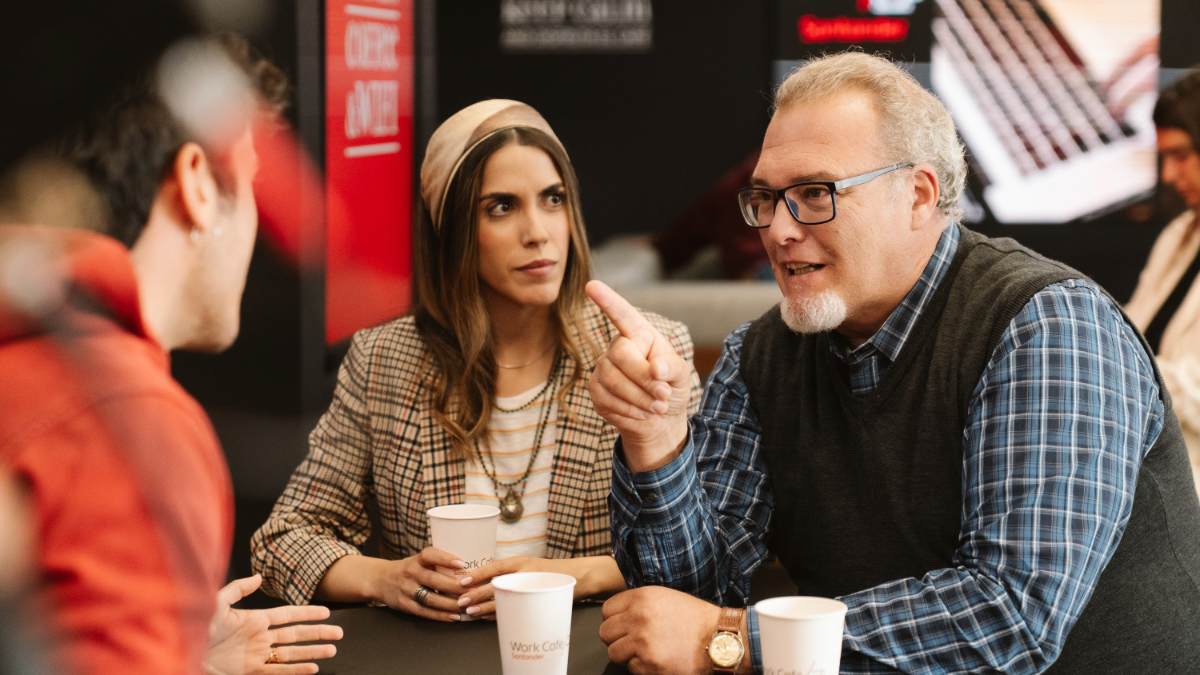 Una escena de Café para Cinco