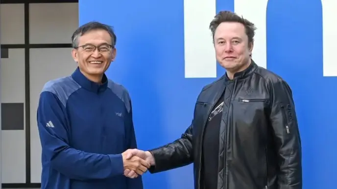 Lip Bu Tan y Elon Musk se estrechan la mano