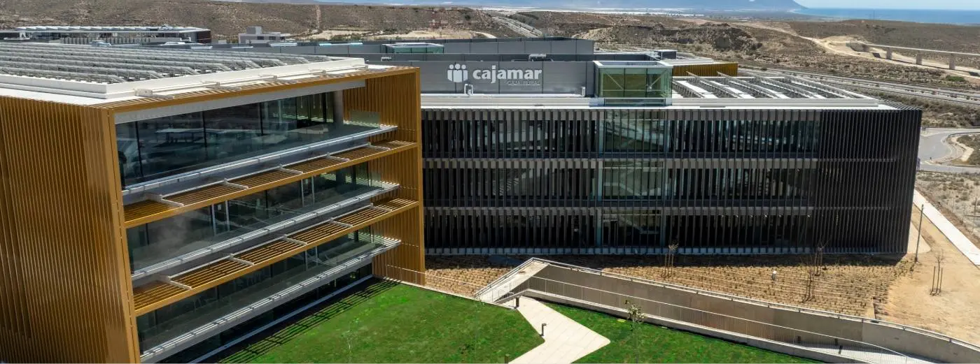 Exterior de la sede de Cajamar