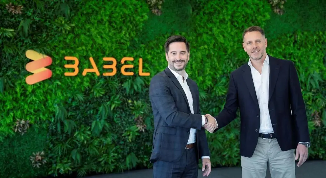 Manuel Sáenz, CEO de Bosonit y Tony Olivo, CEO de Babel