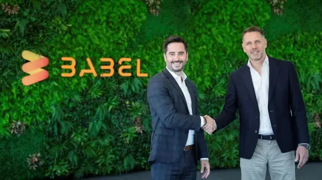 Manuel Sáenz, CEO de Bosonit y Tony Olivo, CEO de Babel