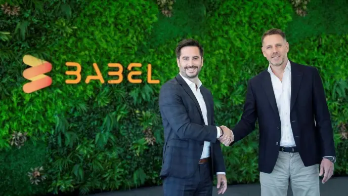 Manuel Sáenz, CEO de Bosonit y Tony Olivo, CEO de Babel