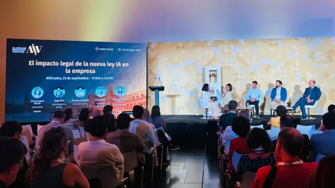 Ángel Niño, en la mesa redonda sobre IA :: Al Andalus Innovation Venture