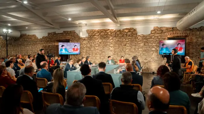 Foto de los componentes de la mesa de Undersummit Logroño