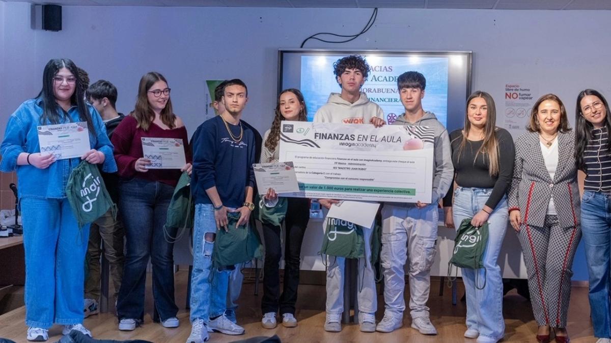 Premiados en la primera edición de Finanzas en el aula