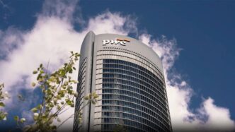 Nuevo logo de PwC
