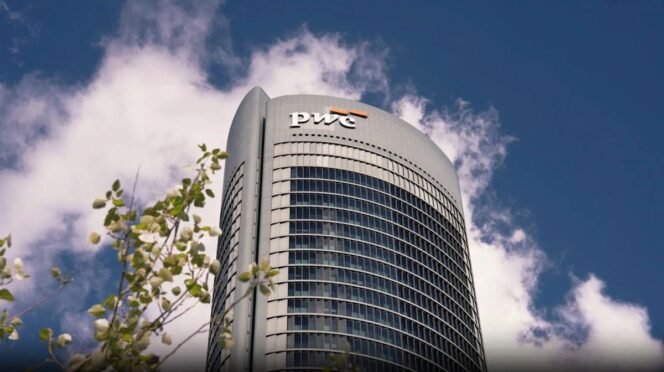 Nuevo logo de PwC